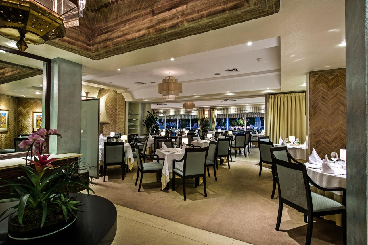 Four Seasons Country Club 호텔 퀸타도라고 외부 사진